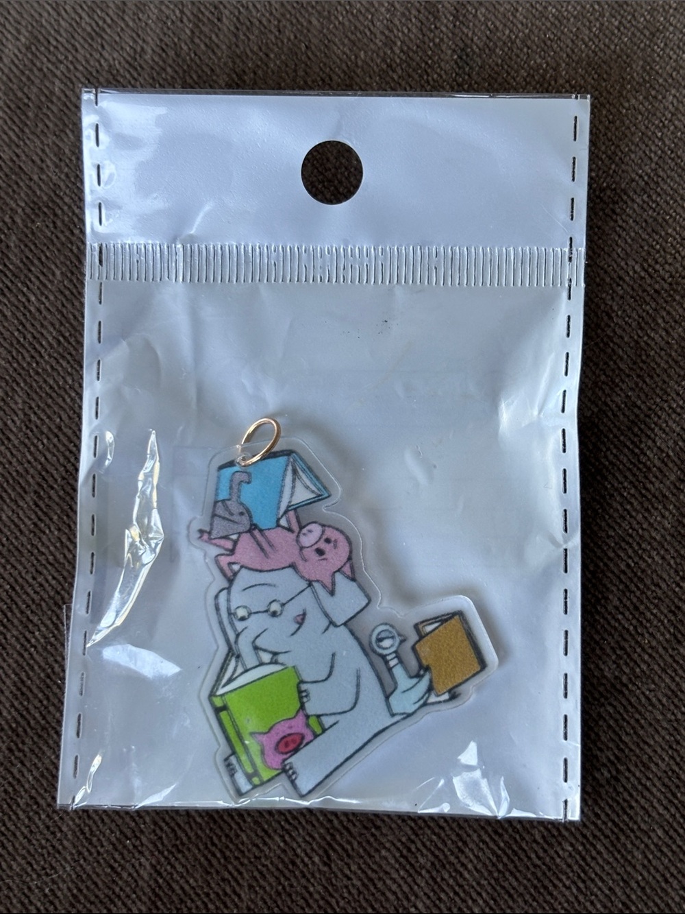 Kids Elephant & Piggie Piggy with Pigeon Reading Charm Pendant - Gray Grey Pink